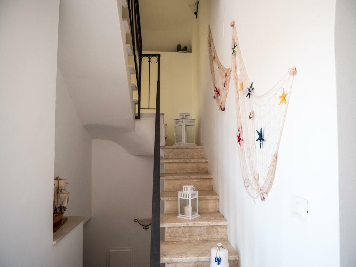 Porta Marina Guest Rooms Scalea Exterior foto
